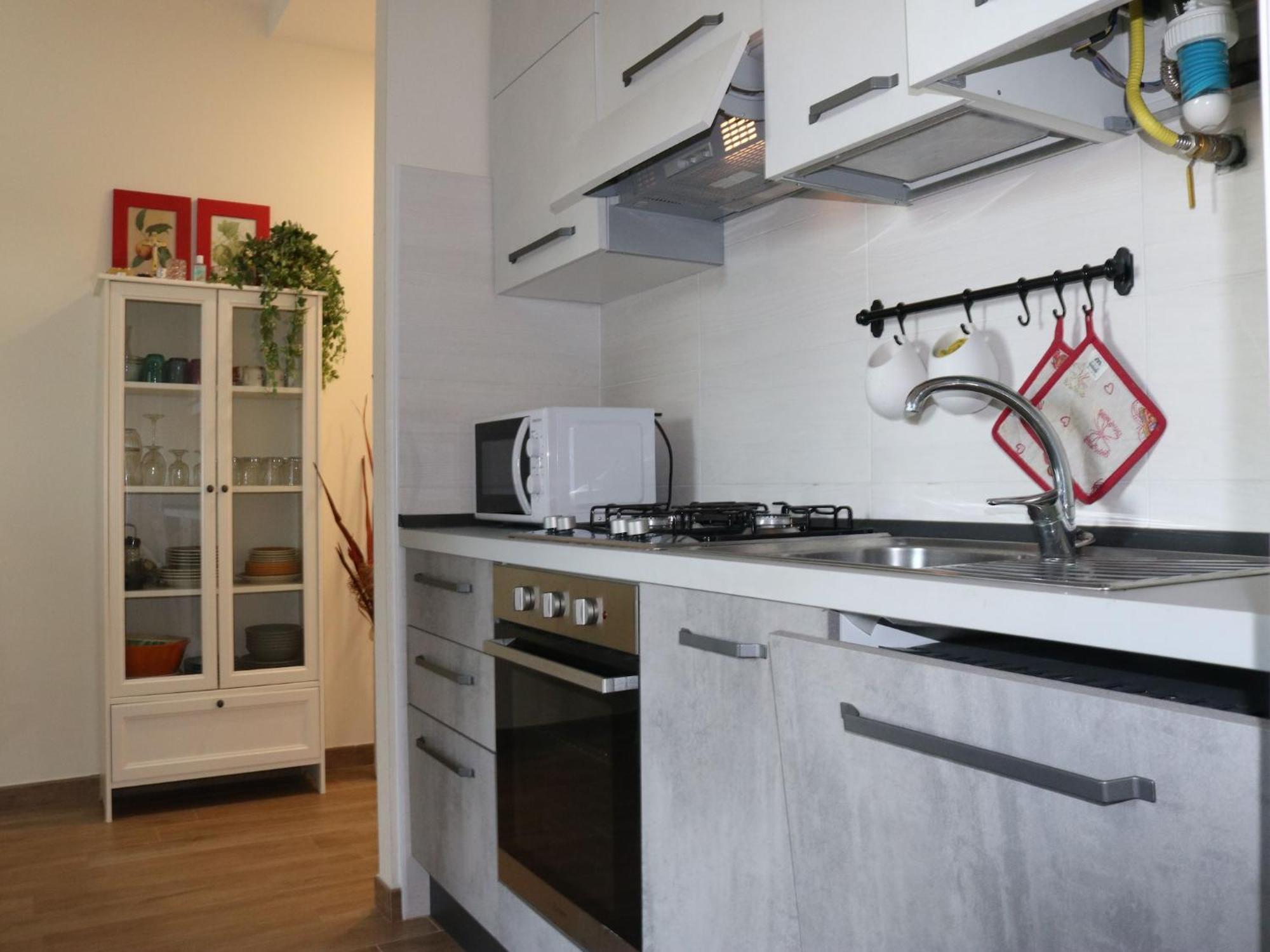 Enticing Holiday Home In Lazise With Swimming Pool Esterno foto