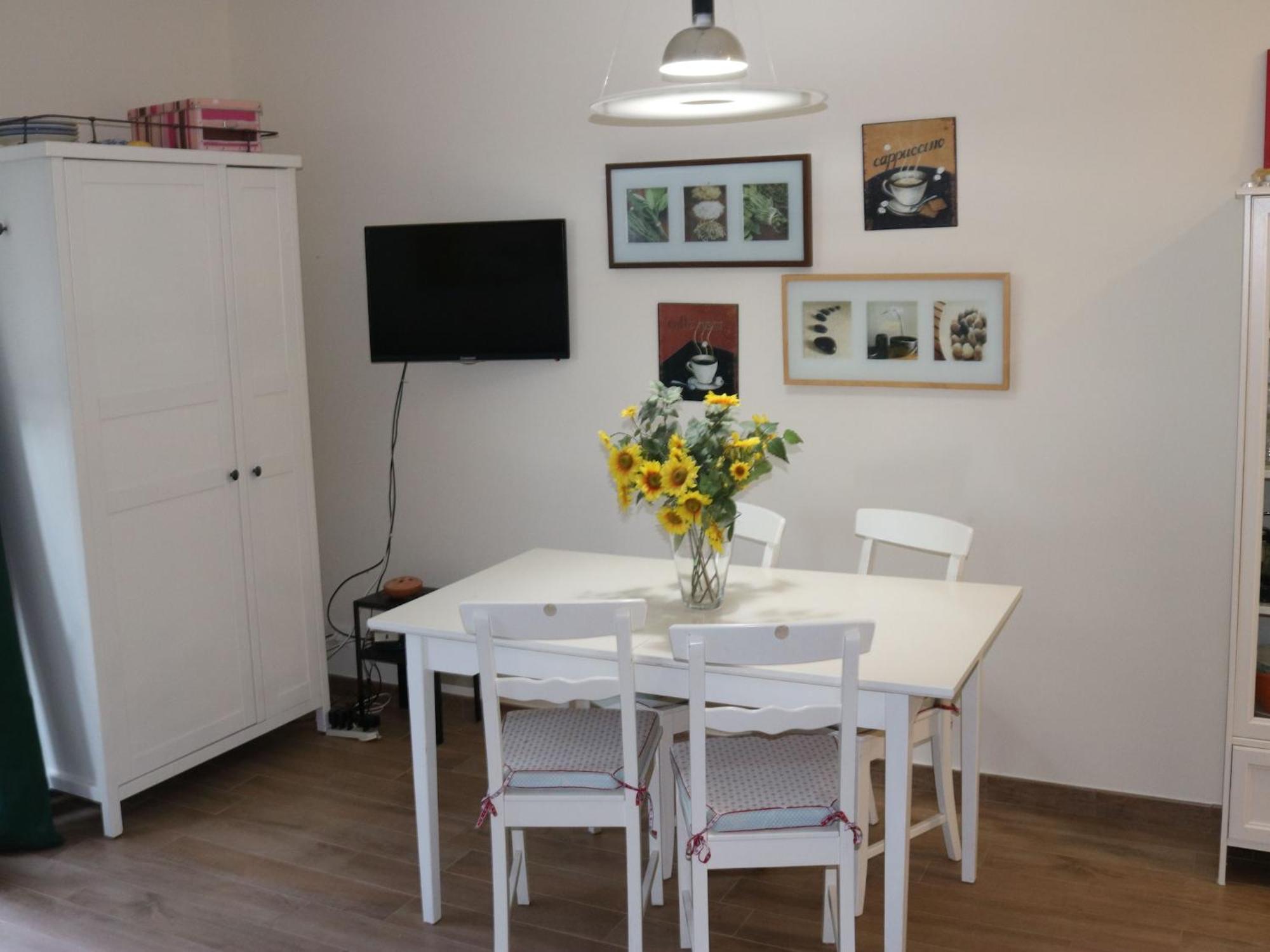Enticing Holiday Home In Lazise With Swimming Pool Esterno foto