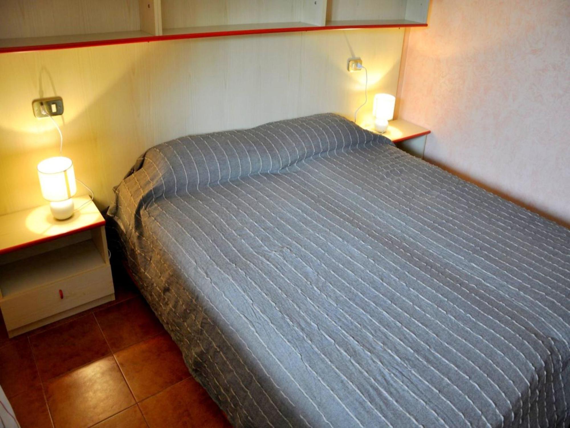 Enticing Holiday Home In Lazise With Swimming Pool Esterno foto