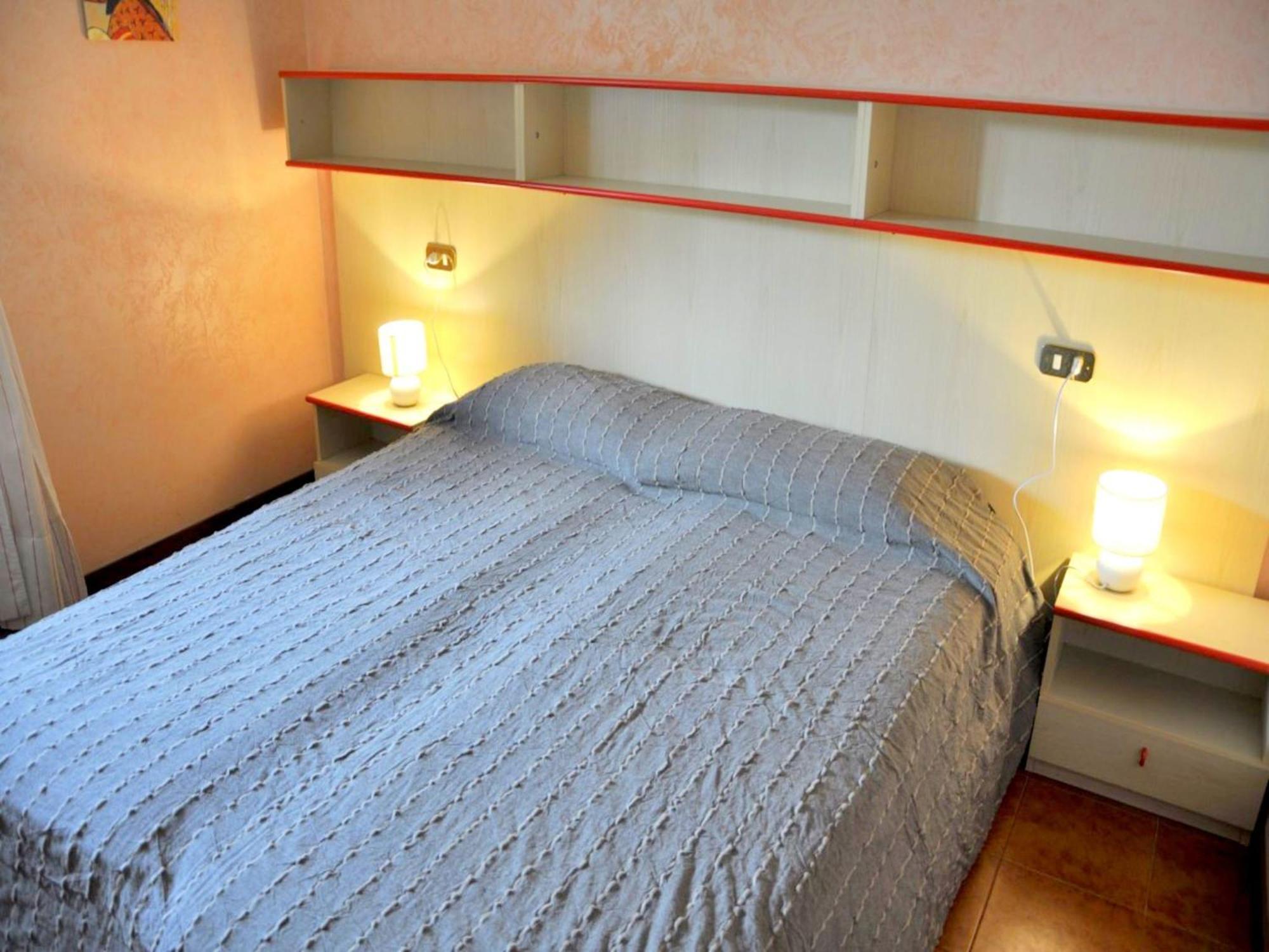 Enticing Holiday Home In Lazise With Swimming Pool Esterno foto